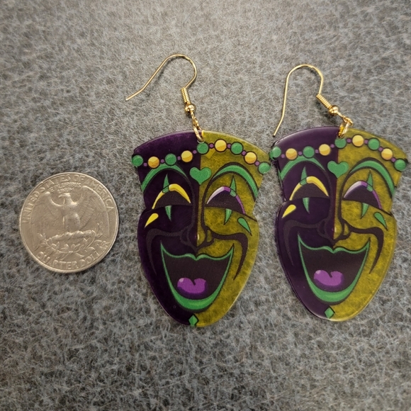 Mardi Gras Mask Dangle Earrings - Picture 2 of 2